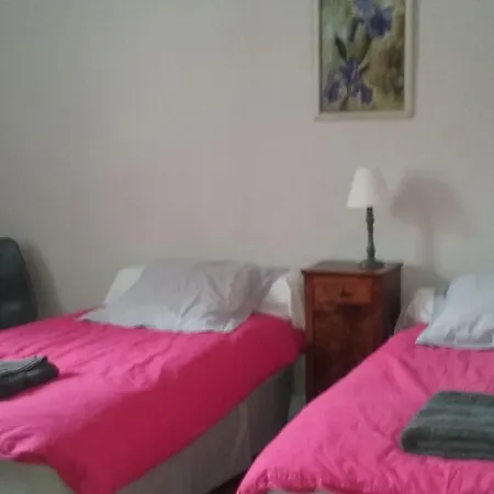 Bed & Breakfast La Tour De Lavalette 3*